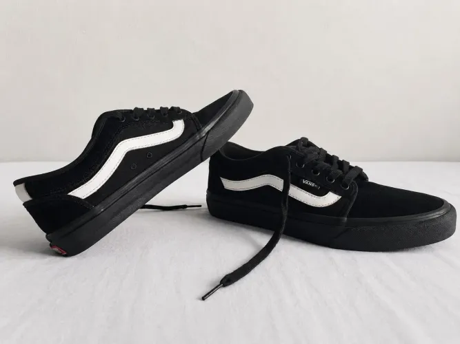 Tênis Vans Chukka Low nunca usado