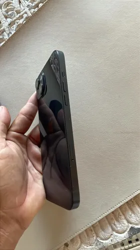iPhone 14 Plus