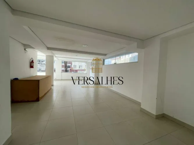 Sala comercial para alugar com 2 banheiros, 180m², sem vaga de garagem - Bairro Castelo