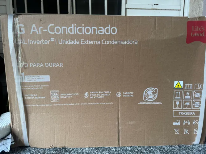 Ar condicionado LG Dual Inverter 9000 Btus