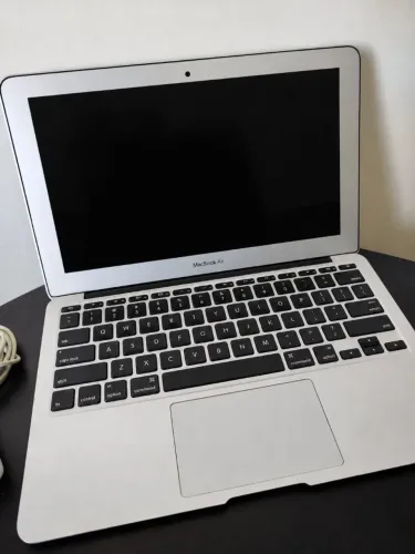 Macbook Air 2013 (Com defeito)