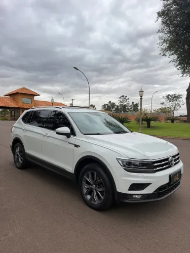 Volkswagen Tiguan Allspac Comf 250 TSI 1.4 Flex 2020