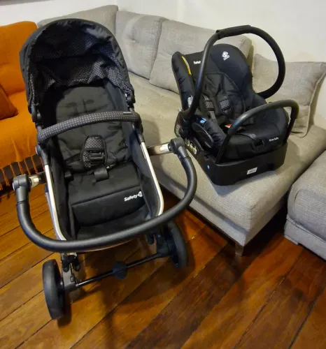 Carrinho + Bebê Conforto Safety 1 + Preto e Rose 