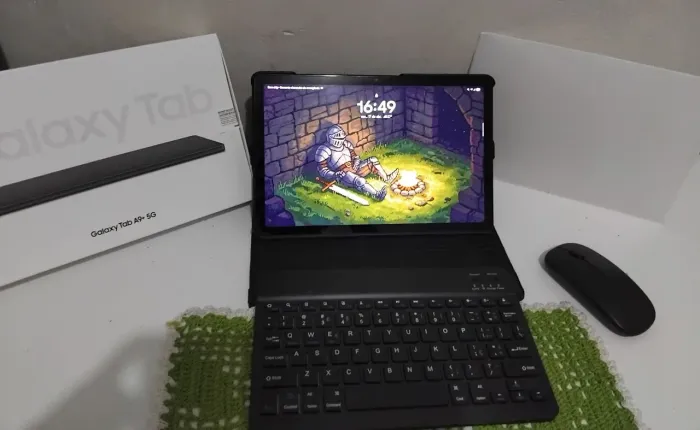 Tablet A09+ com teclado e mouse 64GB e 4GB RAM