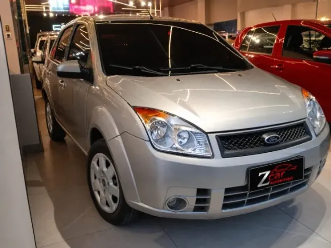Ford Fiesta 1.6 8V Flex/class 1.6 8V Flex 5P 2010