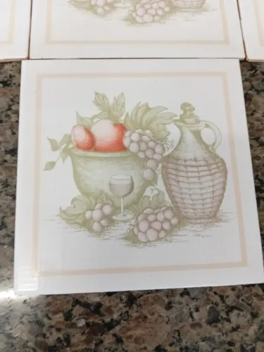 Azulejos Antigos Decorados 15,5cm x 15,5cm - Kit com 10 Peças, Novos.