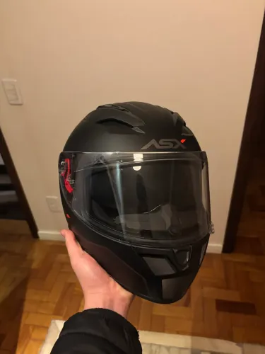 Capacete semi-novo ASX SV