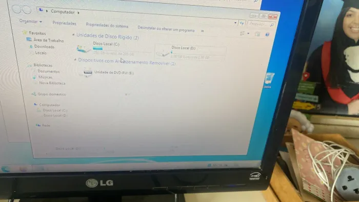 Computador completo à venda/Monitor LG/teclado/gabinete e mouse