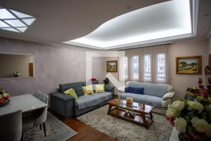 Casa à Venda - Centro, 4 Quartos, 166 m2