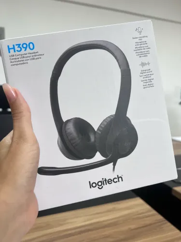 Headset Logitech USB com Fio - Novo na Caixa