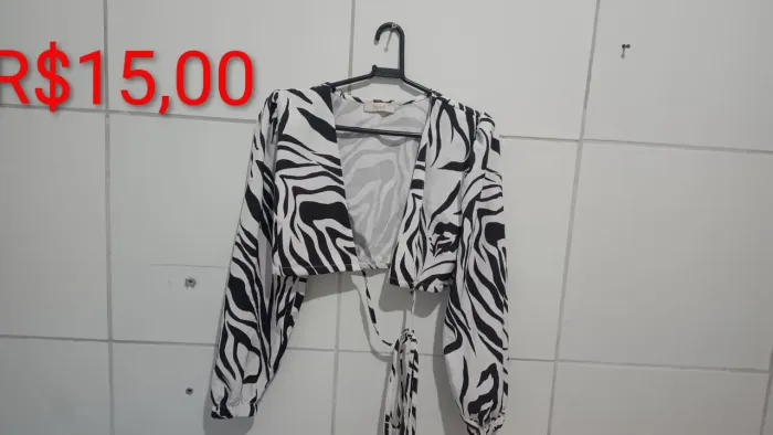 Desapego Roupas leia a legenda