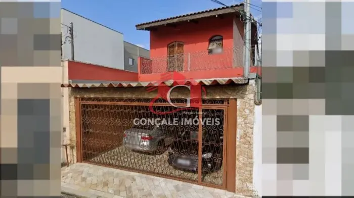 Sobrado à Venda em Carandiru - 4 Dormitórios, 3 Suíte e 2 Vagas. Terreno 6,5 x 38 = 247m2