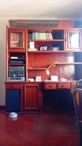 ESTANTE / HOME OFFICE EM MADEIRA MACIÇA - GRANDE - DESMONTADO - ÓTIMO ESTADO