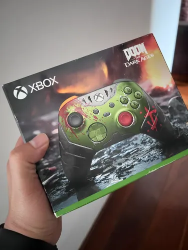 Vendo controle doom Xbox
