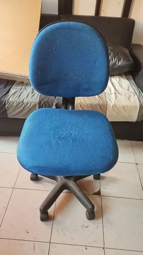 Cadeira de Escritório Giratória