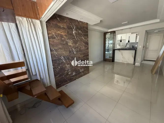 Cobertura disponível para locação no bairro Santa Maria em Uberlândia-MG