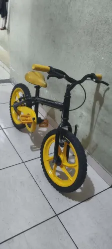 Vendo bicicleta aro 16 completa 
