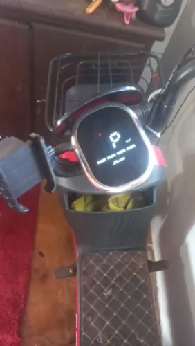 Vendo semi nova