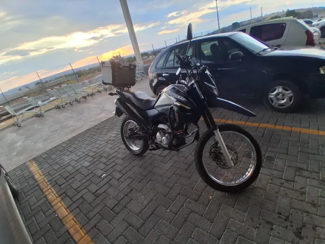 MOTO BROS 160
