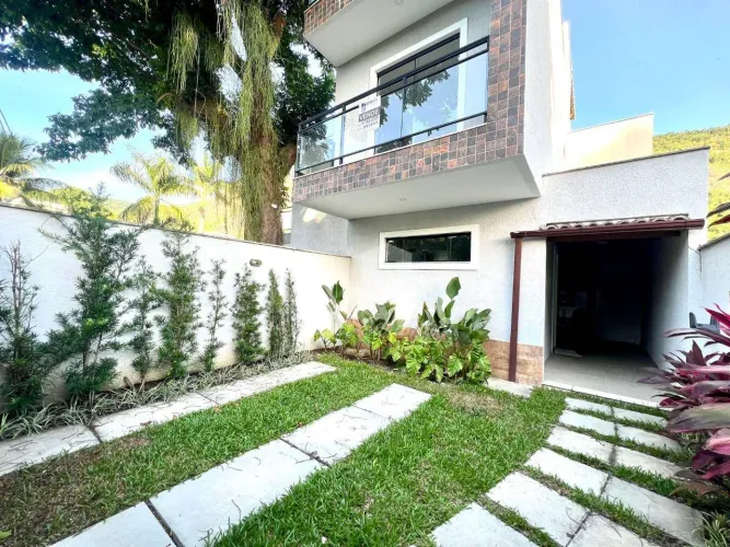 Casa com 3 dormitórios à venda, 200 m² por R$ 1.089.000,00 - Peixoto - Niterói/RJ