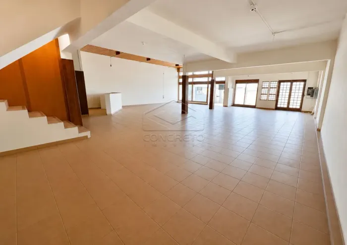 Comercial Salão em Jaú