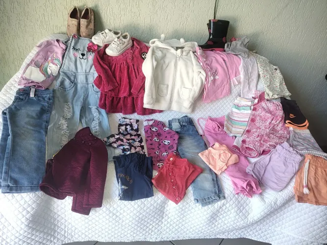Lote de roupas infantil tm 2/3anos 46pecas