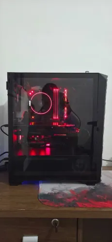 PC Gamer Ryzen 7 1700 + RX580 8GB