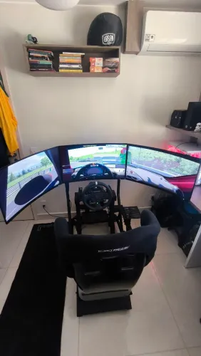 Simulador Completo | Cockpit, Volante, Pedais, Triple Screen e Bass Shaker