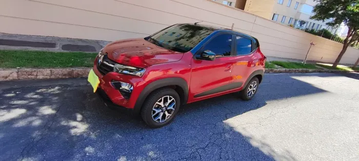 Renault Kwid Intense 1.0 Flex 12V 5P Mec. 2023