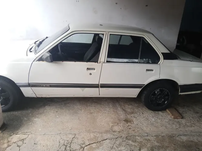 Chevrolet Monza Classic/ Sl/e/sr 1.8 1990