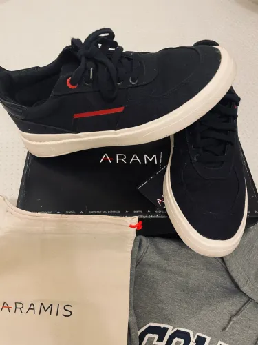 Brinde tênis Aramis lindo casual , brinde moletom Columbia