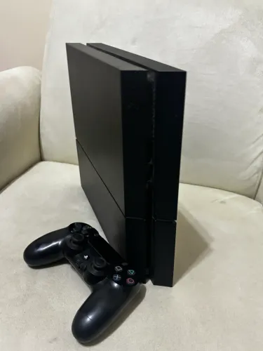 PlayStation 4 | 500gb | 1 Controle