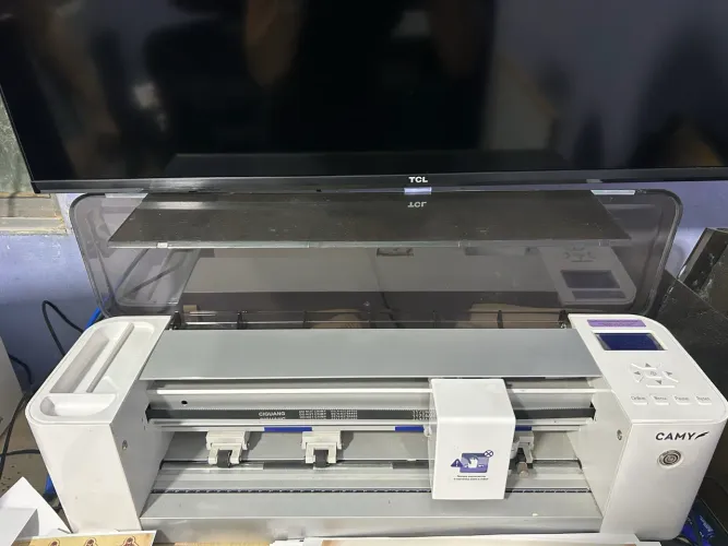 Plotter de recorte profissional CAMY
