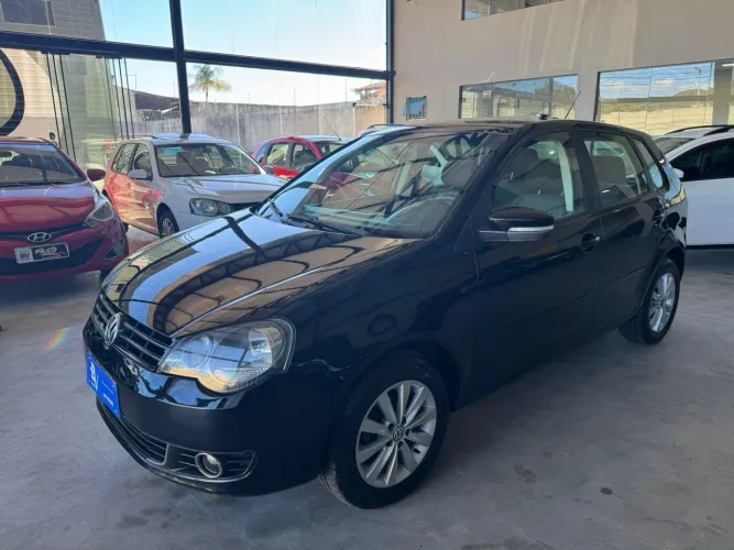 Volkswagen Polo 1.6 E-flex 8V 5P 2012