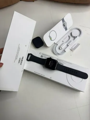 Apple wacht série 11 42mm Black