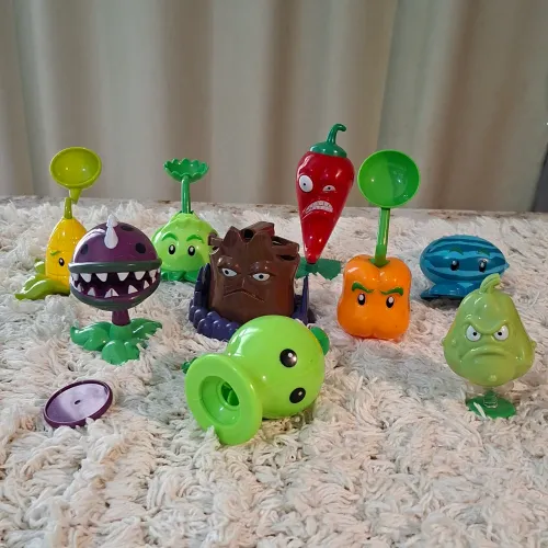 Coleção Plant vs Zombie 9 Personagens com Cores Vivas - Perfeito para Fãs do jogo