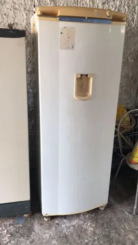Geladeira  consul top super bom preco