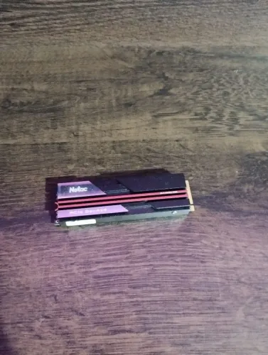 SSD 2T