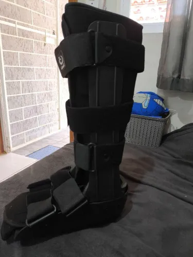 Bota imobilizadora