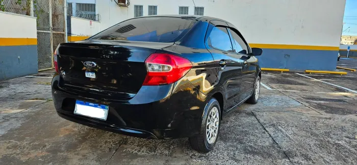 Ford KA+ Sedan 1.0 Tivct Flex 4P 2015