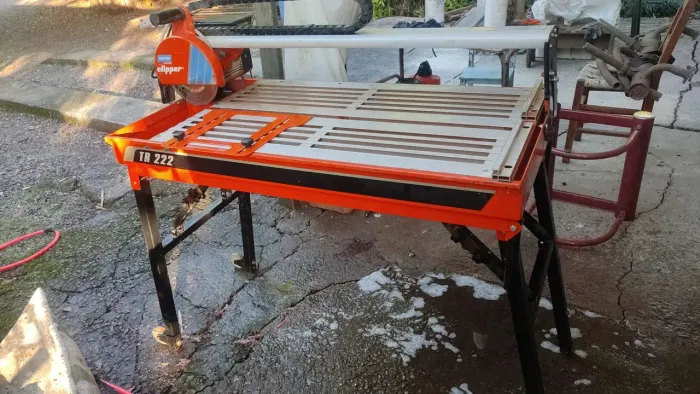 Cortadora Elétrica De Porcelanato Bancada TR 222 Clipper - Pronta Pra Obra