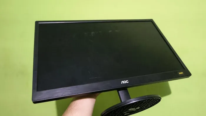Monitor aoc