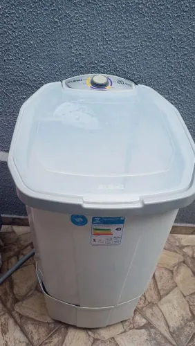 Vendo tanquinho de 20 kg para retirar peças 
