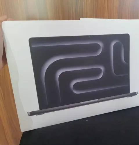 MacBook Pro M5 Pro 1 Tera/ 24 14" - Novo Lacrado - Loja Física - Até 18X