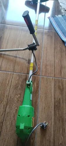 Roçadeira lateral Trapp Master 1000