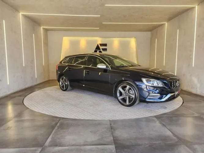 Volvo V60 T-5 R-desing 2.0 5P 2014