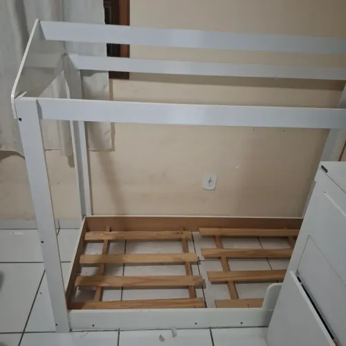 Cama montessoriana 