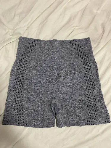 Short cinza academia shein