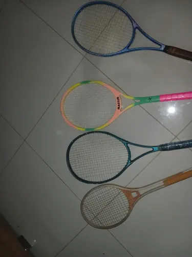 4 raquete de tênis ? ótimo estado 