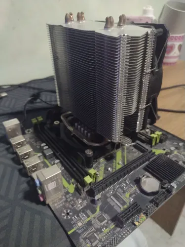 Kit x99 com 2666v3 machnist pr9-h com cooler e sem memória